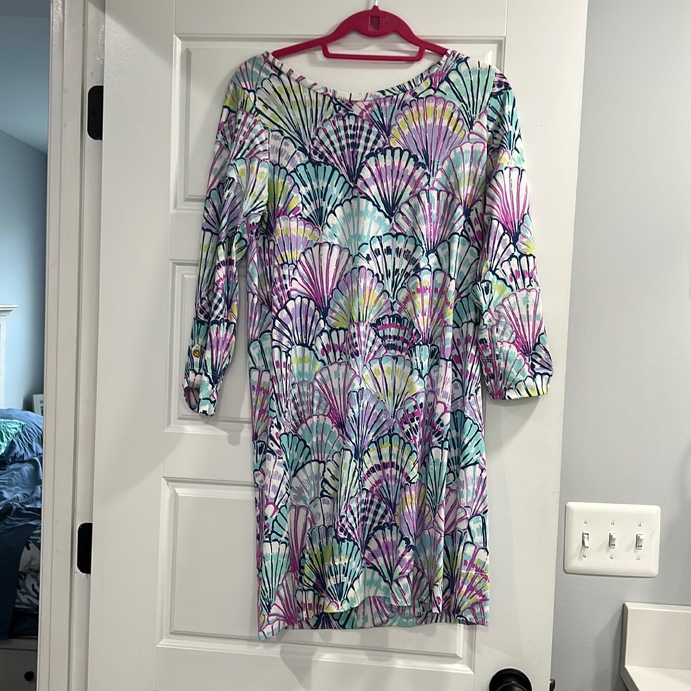 Lilly Pulitzer sleeved shell dress